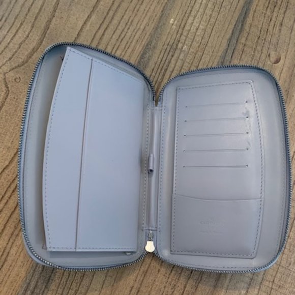 Louis Vuitton Epi Leather Travel Case - Picture 8 of 10